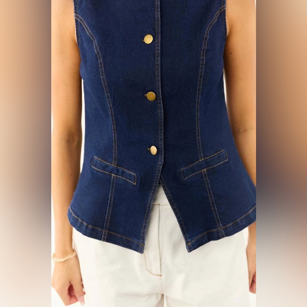 NWT Women’s She + Sky Stretch Dark Blue Denim Vest